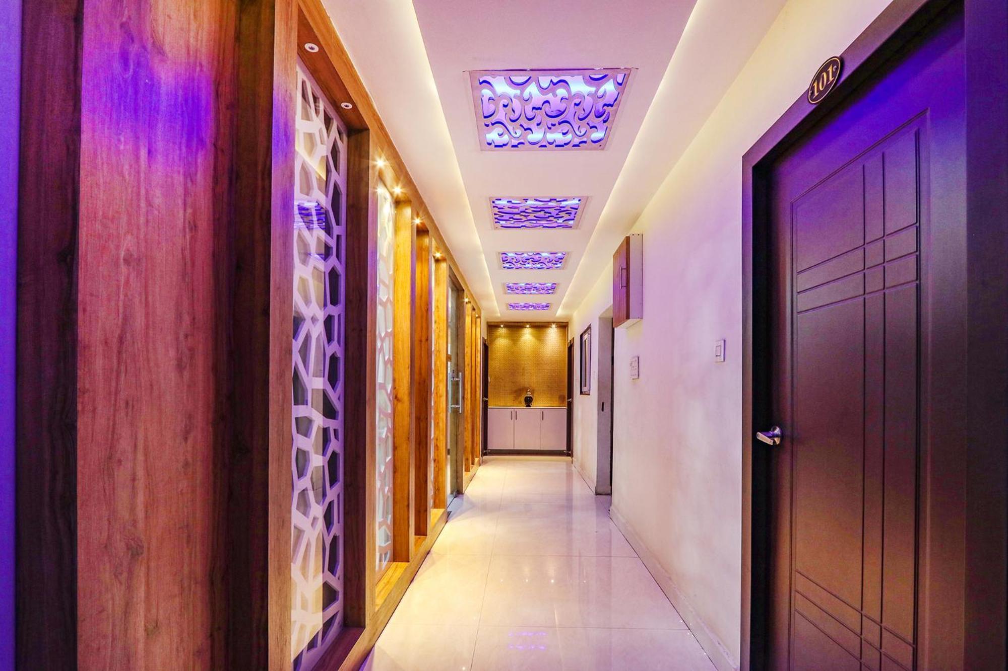 Fabhotel The Sunrise Inn - Nr Gayatri Vidya Parishad College Of Engineering วิสาขปัตนัม ภายนอก รูปภาพ